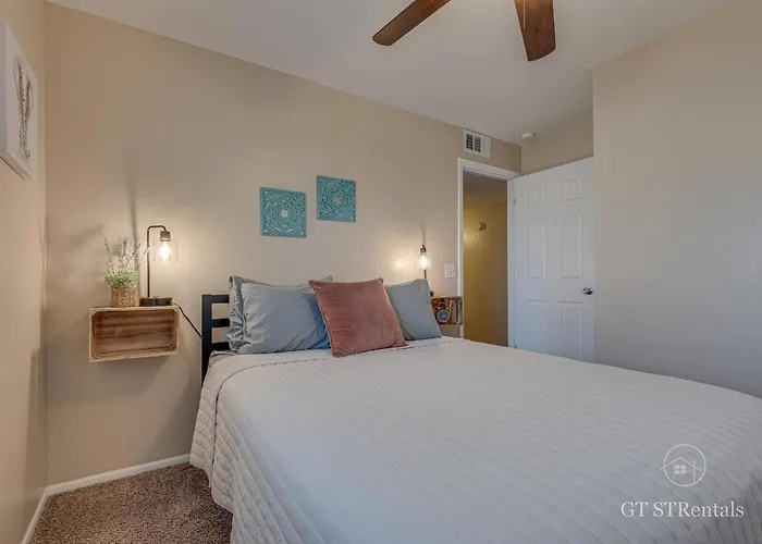 A Wave From It All - Pet & Family Friendly With Beautiful Views! * Lake Havasu City